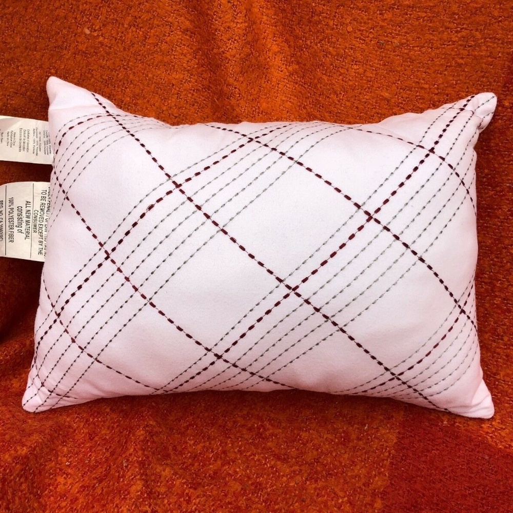 NWT E&E Embroidered Decorative throw pillow White
